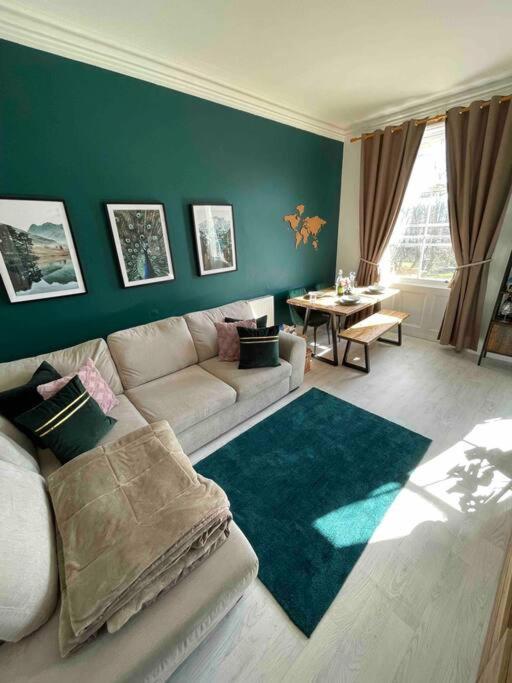 One Bedroom Flat In The Heart Of Islington London Kültér fotó