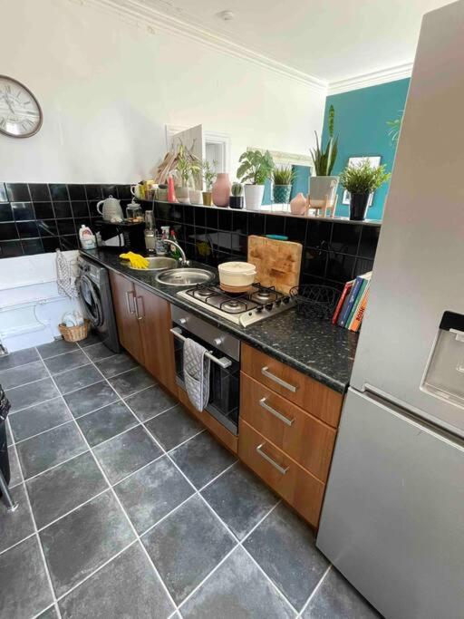 One Bedroom Flat In The Heart Of Islington London Kültér fotó
