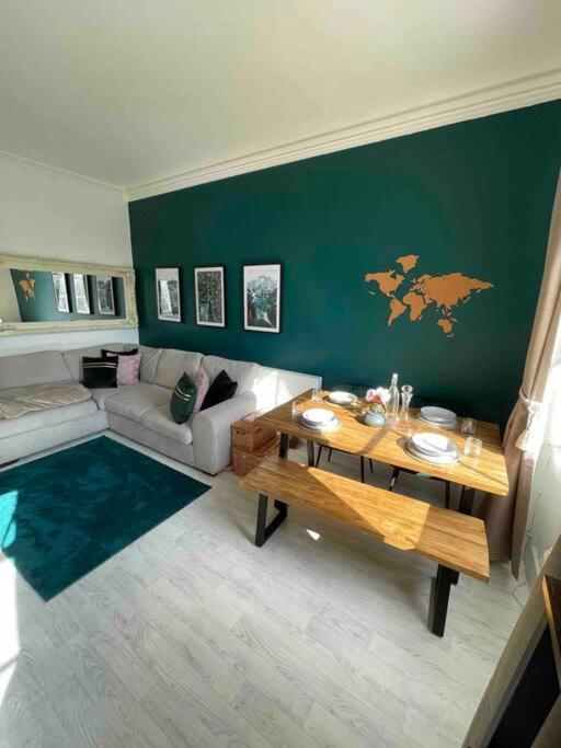 One Bedroom Flat In The Heart Of Islington London Kültér fotó